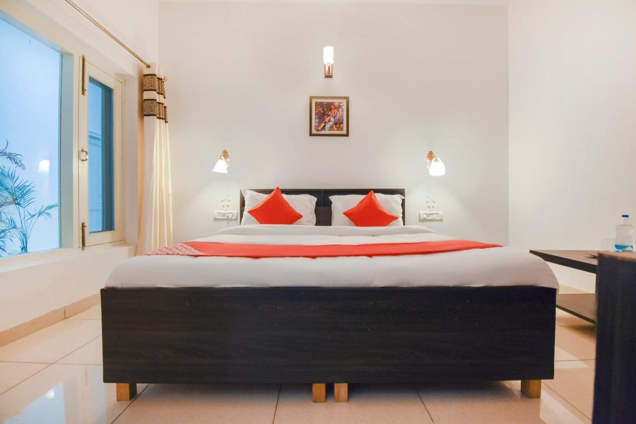 Hotel Oyo 75460 Sky High Residency Ludhiana Esterno foto