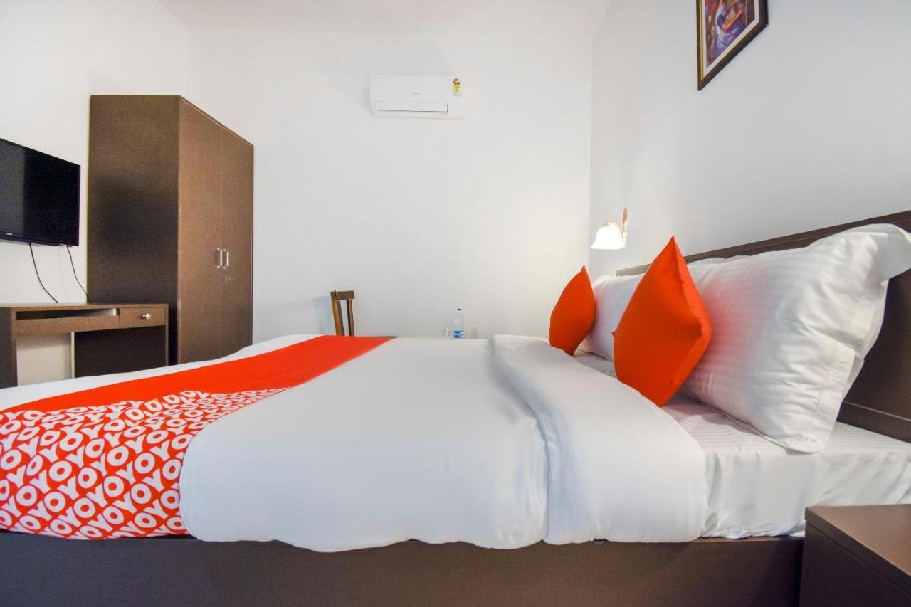 Hotel Oyo 75460 Sky High Residency Ludhiana Esterno foto