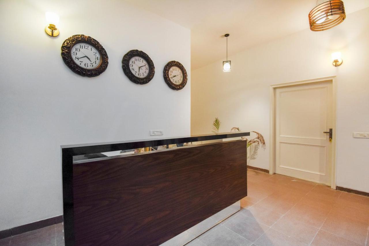 Hotel Oyo 75460 Sky High Residency Ludhiana Esterno foto