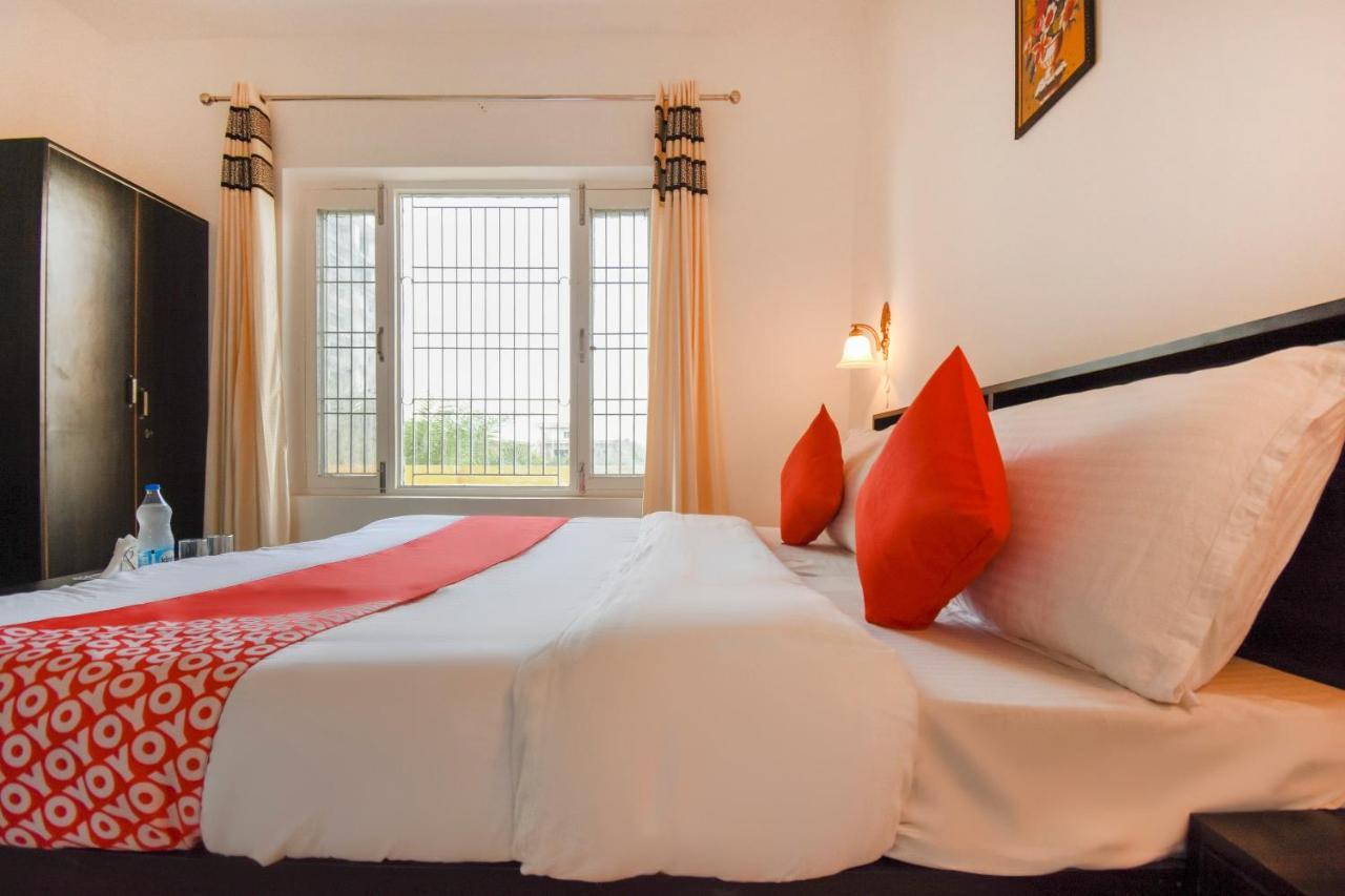 Hotel Oyo 75460 Sky High Residency Ludhiana Esterno foto