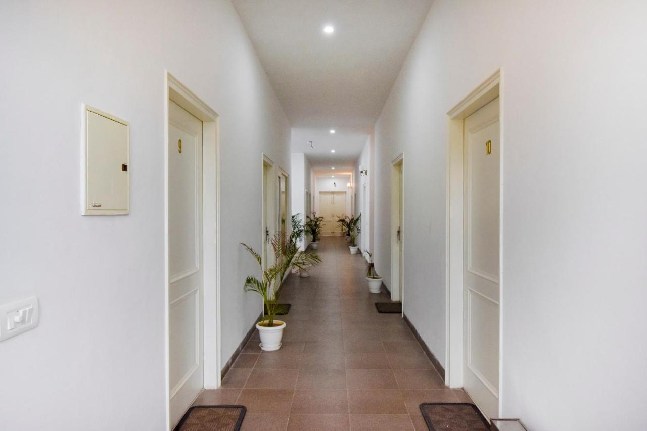 Hotel Oyo 75460 Sky High Residency Ludhiana Esterno foto