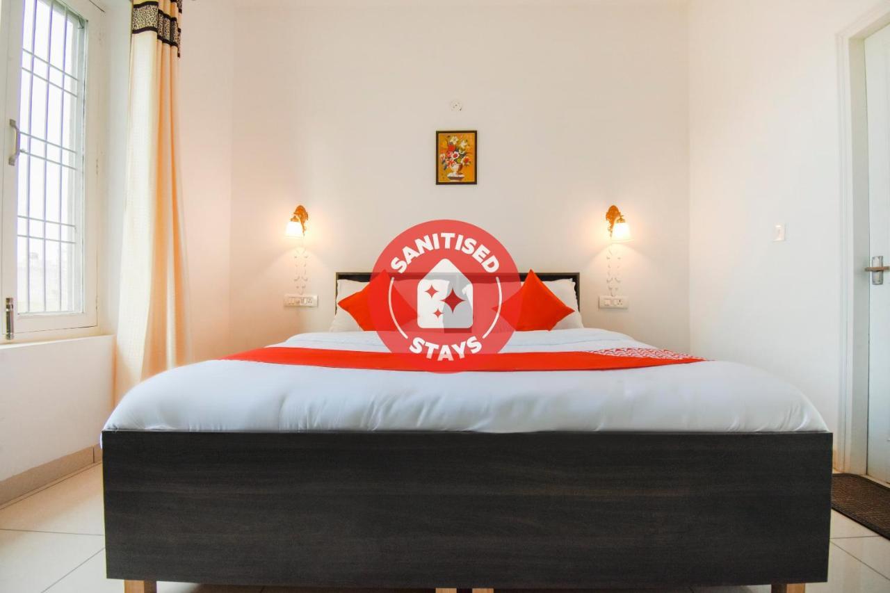 Hotel Oyo 75460 Sky High Residency Ludhiana Esterno foto